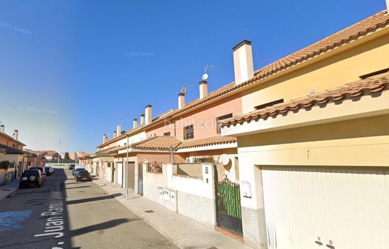 Foto 0e07d0e4-6f3e-4b30-832d-b98cc56d28ac. Casa adossada amb aparcament a Población de Arroyo