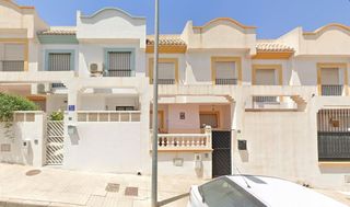 Reihenhaus  Antracita. En huércal de almería