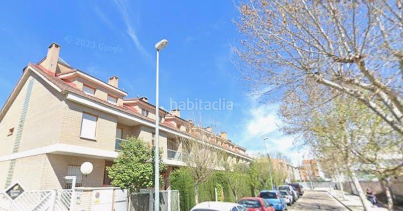 Foto 7a1b46ec-e57f-4ce2-834f-67dc8fa59669. Casa adosada venta sin posesión en Utebo