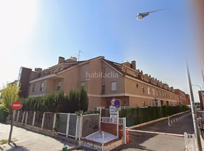 Foto 9b5b19e7-dc6e-456d-b78f-51826b85ee73. Casa adosada venta sin posesión en Utebo
