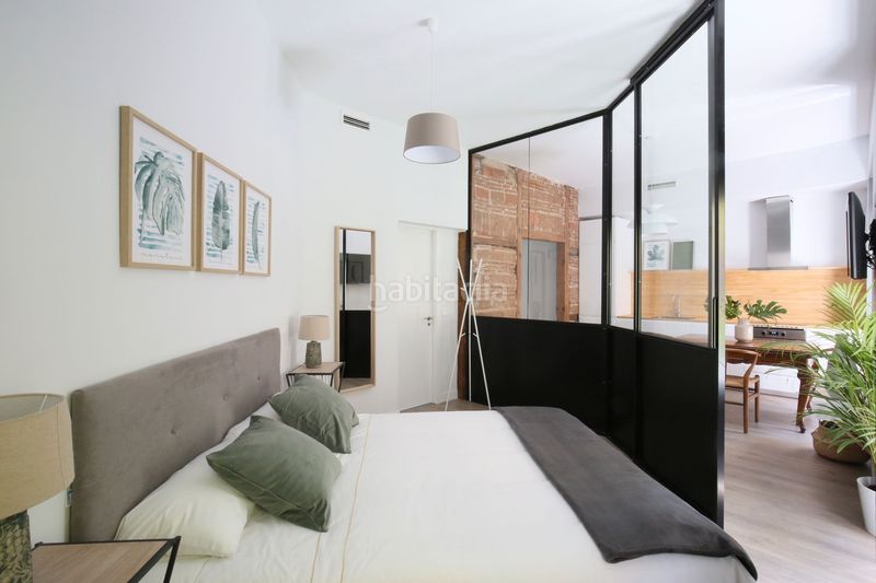 Foto d7d08ec4-5135-4e8c-9b89-9425aca7e838. Pis amb calefacció a Embajadores-Lavapiés Madrid
