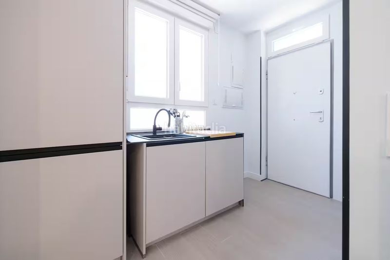 Foto 9bfc9d83-09b3-42e6-84c7-db807adf77cb. Piso en Quintana Madrid