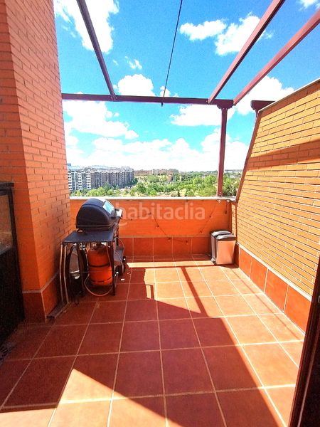 Foto cbdecb25-7fea-4878-8bd9-1dd5b2ffacf5. Àtic amb piscina a Las Tablas Madrid