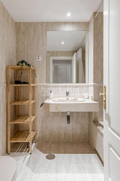 Foto 04e0a7df-69e3-4ea5-b227-a0156c9eec40. Apartament a Rejas Madrid