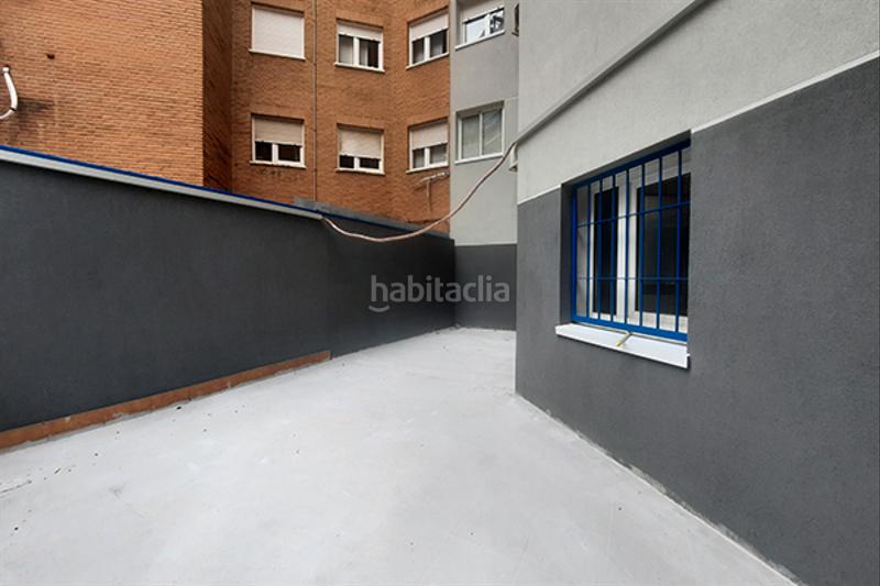 Foto 8603d15d-a359-4607-a09a-a04b67bd23ca. Piso  en Loranca para reformar con gran patio! en Fuenlabrada
