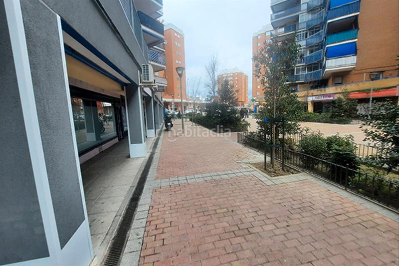 Foto b1502bc8-92a3-4338-ac2d-a19be26016b3. Piso  en Loranca para reformar con gran patio! en Fuenlabrada