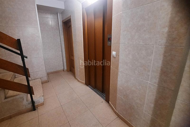 Foto 1e82fcf6-e68a-41e9-a8d4-5caab37d0875. Piso  de tres dormitorios con terraza en buen estado !! en Coslada