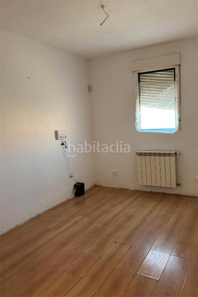 Foto 14287054-3ee3-4bca-b1b3-9bf965d830d4. Piso  de tres dormitorios en vallecas! en Palomeras Sureste Madrid