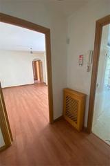 Piso  Calle menorca. Piso de tres dormitorios con terraza en humanes