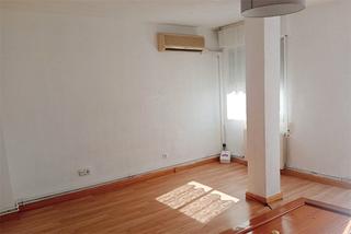Appartement  Calle de antonio méndez. Piso de dos dormitorios con terraza en alcobendas!