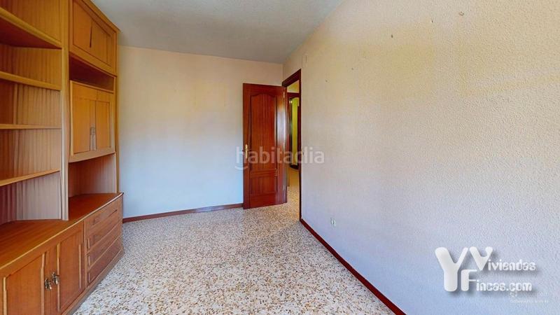 Foto b5671592-ff86-4312-ab6e-3dbc4ba8cc7d. Piso en calle pizarro 34 ref.- 25008 , piso zona john deere en Getafe