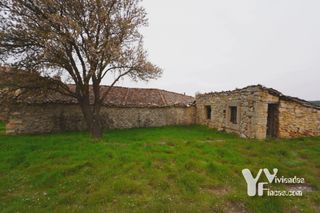 Nau industrial a N/a. Oportunidad en moral de hornuez (segovia), solar urbano con terr