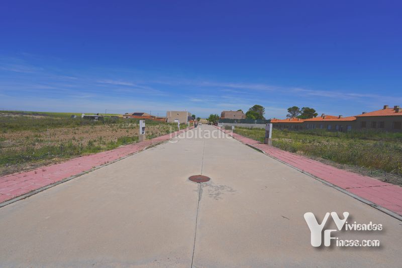 Foto 8f416956-d250-4095-95e8-fefaeadd11e4. Terreny residencial a calle cebolla 57 a Erustes