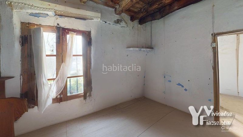 Foto 027fb816-bcab-4aba-ab08-e8c9e5018149. Casa a calle enmedio 10 a Majaelrayo