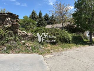 Wohngrundstück in Plaza iglesia 2d. Oportunidad de inversión en campillo de ranas