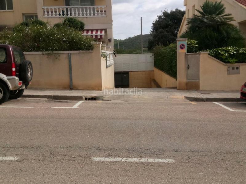 Foto f180837e-7c58-4e8f-9439-e5242ec212f7. Parking coche en avinguda la sínia 7 parking avenida de la sínia en Calafell