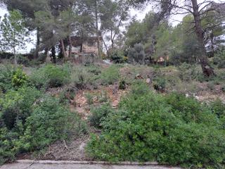 Terreny residencial a Carrer farigola 39. Estupendo terreno residencial.