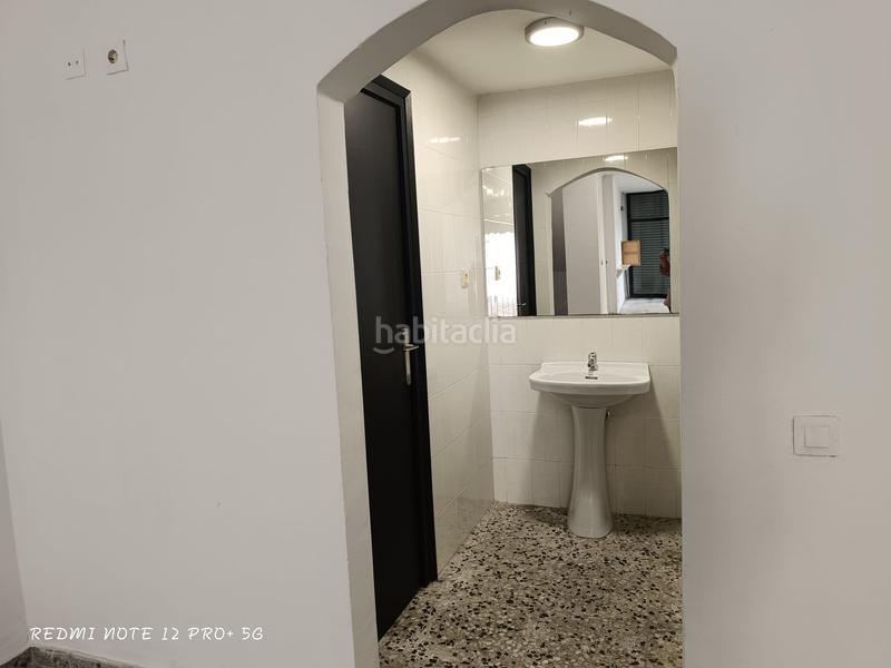 Foto f6e146e8-7be5-475f-95eb-2f1787df9e6b. Business premise in carrer de puig i cadafalch 12 in Cunit