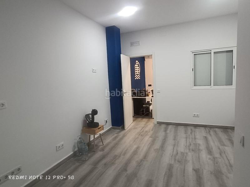 Foto a5a84f05-34e7-4e29-9eb0-2e22692cb29f. Alquiler oficina en carrer empar nadal 11 estupenda oficina en el centro en Cunit