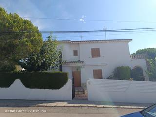 Xalet a Cunit Residencial. Magnifico chalet en can molas ii