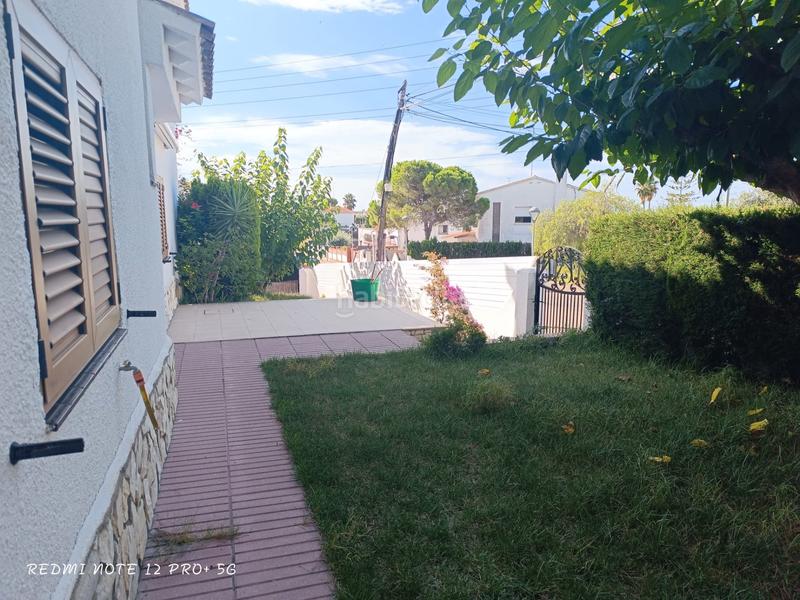 Foto 63cbecaa-c606-4745-8a62-85d62c817bf1. Chalet magnifico chalet en can molas ii en Cunit residencial Cunit
