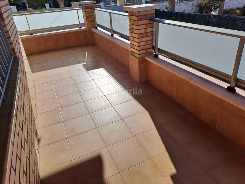 Foto 69eeb4ce-091c-4745-a5f8-15683f210545. Casa amb xemeneia aparcament a Cunit residencial Cunit