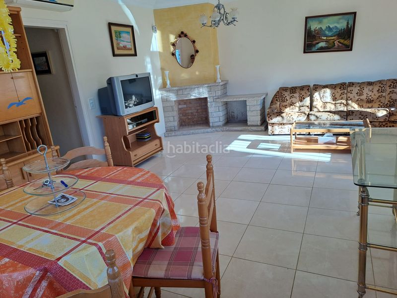 Foto 89f574de-79d0-4e55-b912-c1c4a7e24970. Casa amb xemeneia aparcament a Cunit residencial Cunit
