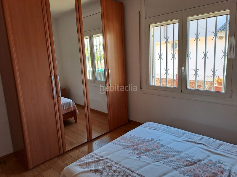 Foto b3832378-e55d-4dd7-abd4-df80e67c7db9. Casa amb xemeneia aparcament a Cunit residencial Cunit