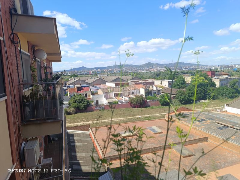 Foto 62a2f0d4-dca8-4f4e-831f-ab2f919b450c. Àtic amb calefacció a Centre Prat de Llobregat (El)