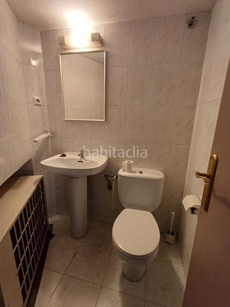 Foto 0bcbd531-58d6-45b9-8e7c-6a5ccc5157ca. Rent business premise in d&#39;en carbó 13 in Centre Tortosa