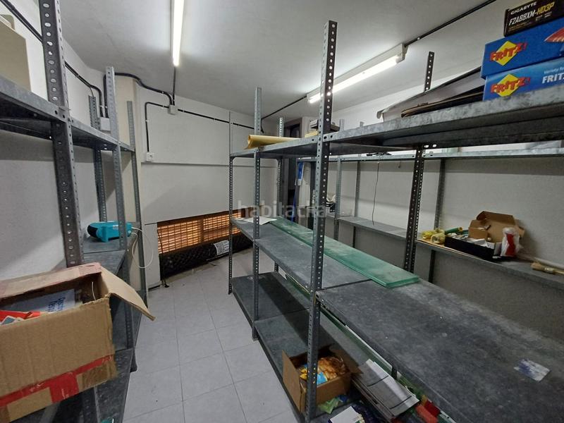 Foto eb8fe084-73e1-463b-9cff-8630817b6a75. Rent business premise in d&#39;en carbó 13 in Centre Tortosa