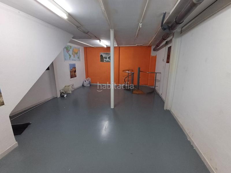 Foto f172ca8f-9643-4927-bd0d-5cc5ff0a03b2. Rent business premise in d&#39;en carbó 13 in Centre Tortosa