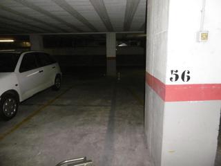 Parking voiture à De lamote de grignon 22