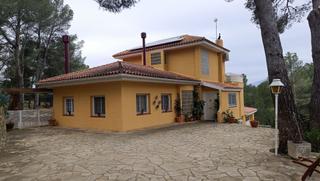 House in Torre gassia 11. Tortosa,chalet