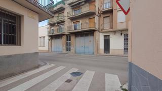 Industrial building in Avinguda barcelona 141. Tortosa, nave industrial