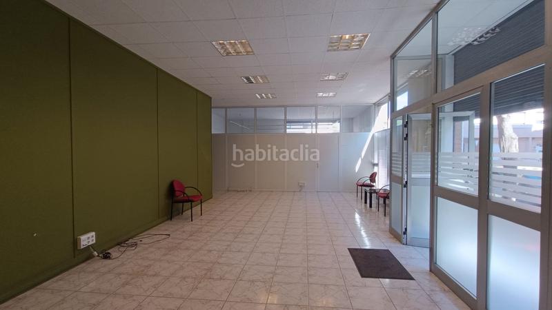 Foto 8c605a39-2e6d-4a38-bfd4-70fb96a76e95. Lloguer local comercial a tamarit i gil 5 a Ferreries Tortosa
