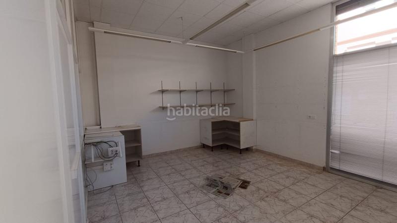 Foto c1442304-7b5e-4b75-aa71-7b2108154b55. Lloguer local comercial a tamarit i gil 5 a Ferreries Tortosa