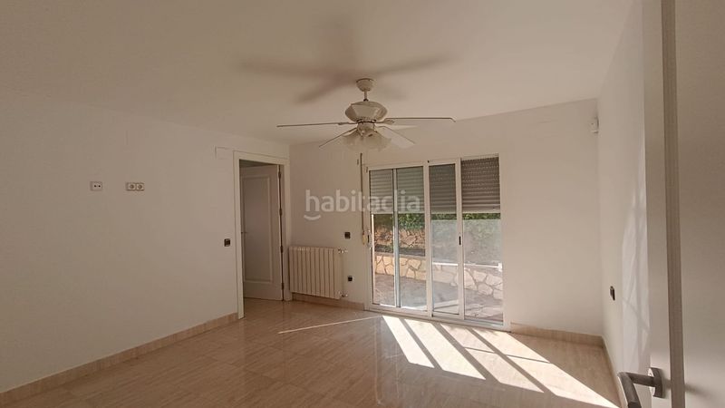 Foto be241231-6fda-4186-b2b6-e0b3d0f85bea. Casa amb calefacció a Urbanitzacions Tortosa