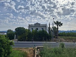 Haus  Tortosa-tivenys 140. Villa, bitem, piscina, almacen