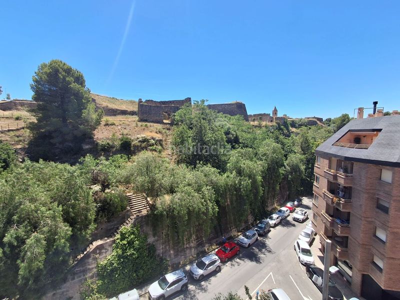 Foto c0e745e9-a142-4aeb-b4cd-b9c059f1982a. Pis a ramon berenguer iv 55 a Centre Tortosa