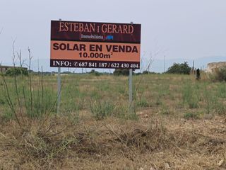 Terreny residencial a Danuvi 8. Suelo industrial polìgon loriola
