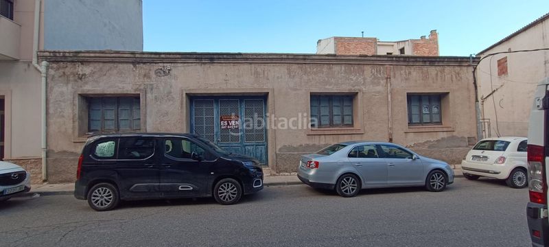 Foto bc9a33b1-f0f2-478a-9a2a-d77f9a961899. Local comercial a Roquetes