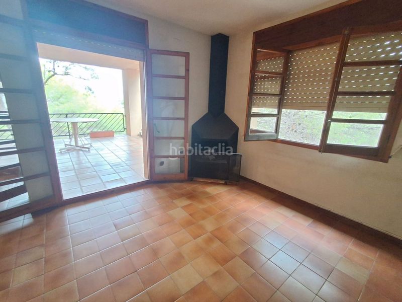 Foto ea580d32-8e8a-4c35-b4d1-7b91cddd7373. Casa amb piscina a Urbanitzacions Tortosa