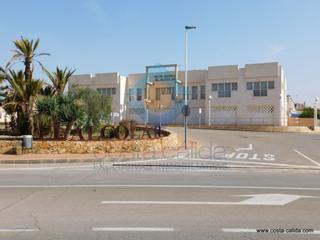 Rent Business premise in El Alamillo. Local comercial de 500 m en alquiler en puerto de mazarrón