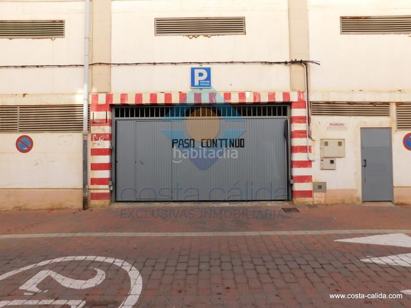 Foto 7f0725e4-4183-4ca4-8f9e-7474725fa4db. Parking coche a la venta plaza de aparcamiento en puerto en Mazarrón