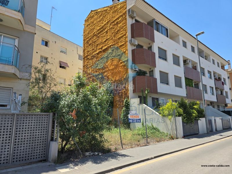 Foto a024b7cb-36f4-4ab8-97b5-bc8375cdeaf7. Terreny residencial a Alberca Murcia