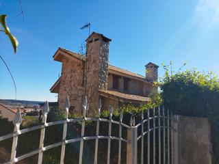 Chalet in Calle Manolo Vázquez