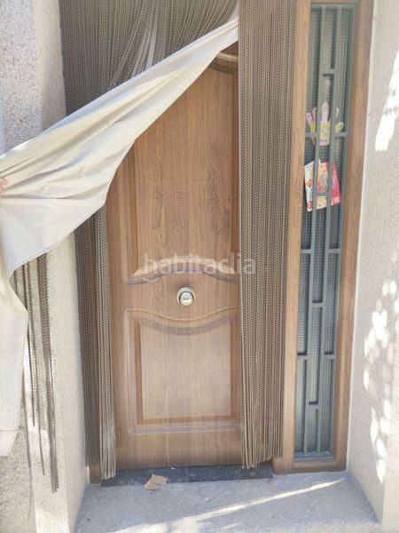 Foto 7525cf74-3aaa-47e0-8702-ec6ae79802ef. Chalet en Adrada (La)