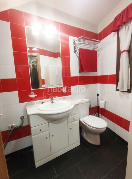 Foto 9d20e4b3-1df9-4346-9e92-99218928e589. Chalet en Adrada (La)