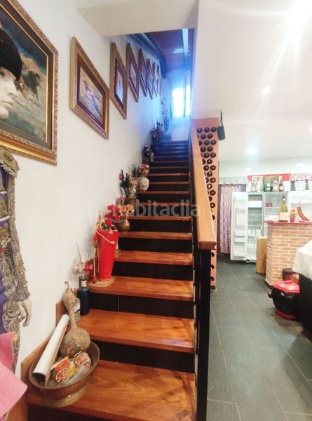 Foto e0b19704-033c-4397-a039-43b150e45447. Chalet en Adrada (La)